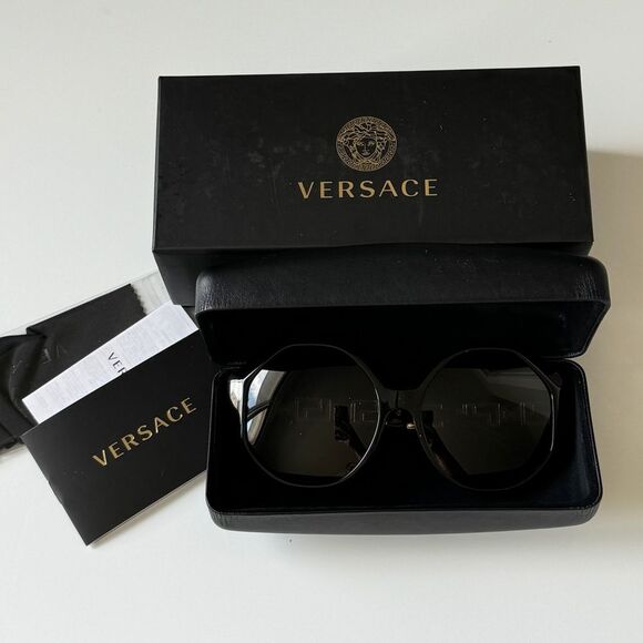 Versace 0VE4395 59MM Black Geometric Gold Trim Oversized Sunglasses Italian NEW main image 7